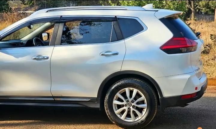 Nissan X-Trail NT32 QR25 stripping for spares for sale in Belvedere, Harare, Zimbabwe