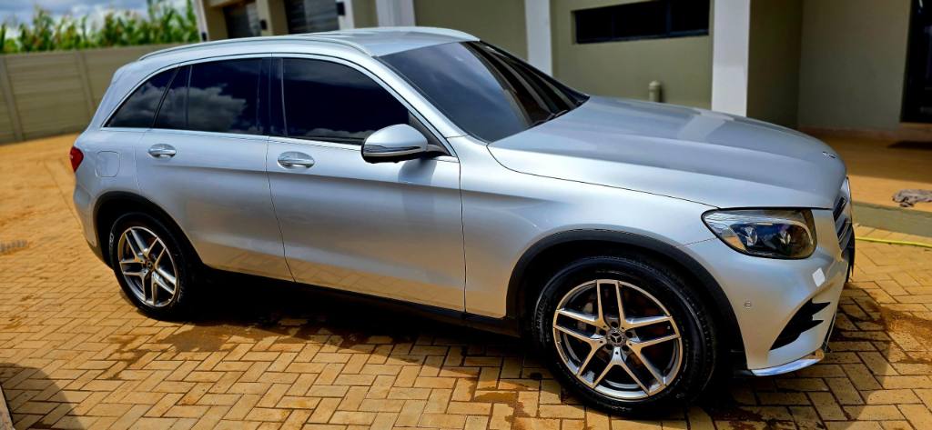 2017 Mercedes Benz